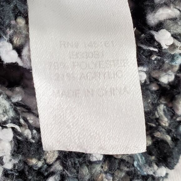 🔹️Charming Charlie Black & White Variegated Sweater Medium - Picture 8 of 9